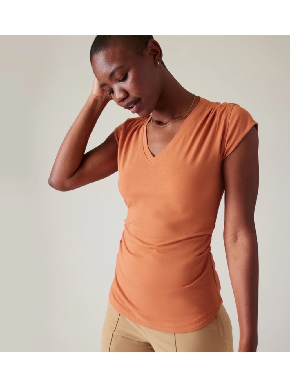 Athleta | Outbound Ruched V-neck short sleeved T-shirt Rust Orange Sz XL